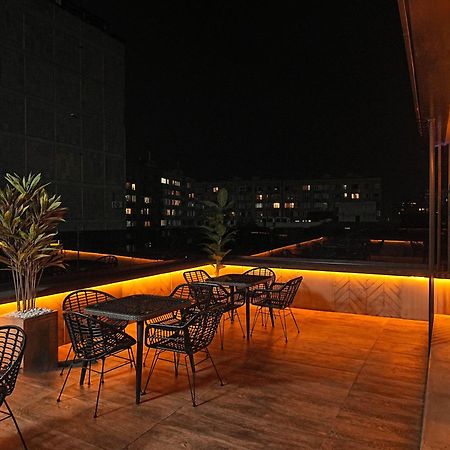 Revive Boutique Hotel Yerevan Exterior photo
